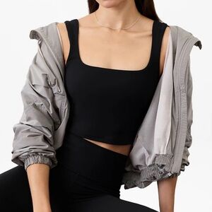 Athleta built-in bra crop top size S *new condition